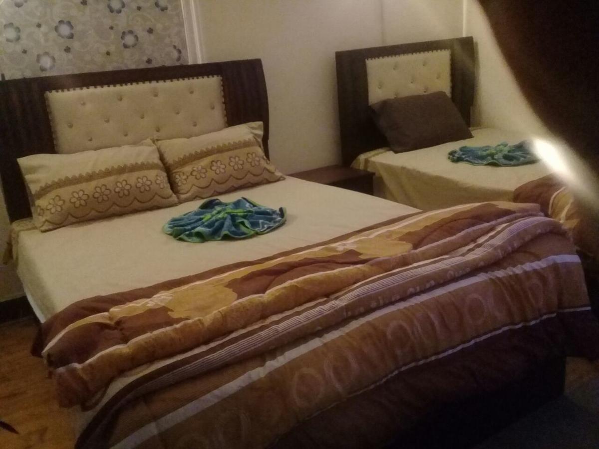 Hi Nile Plaza Hostel Kairo Eksteriør billede