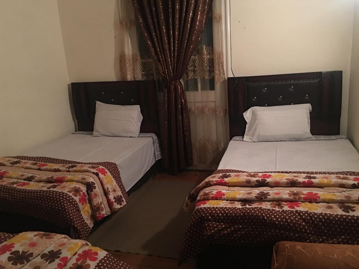 Hi Nile Plaza Hostel Kairo Eksteriør billede