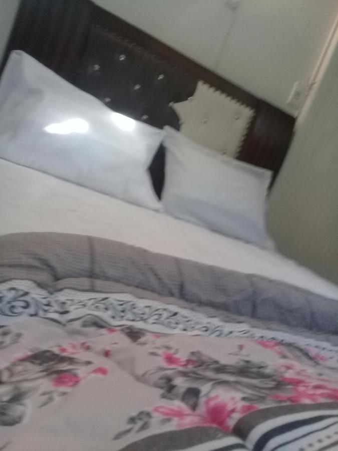 Hi Nile Plaza Hostel Kairo Eksteriør billede