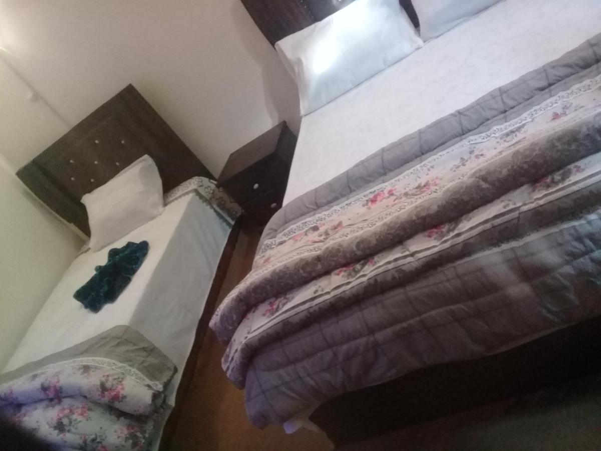 Hi Nile Plaza Hostel Kairo Eksteriør billede